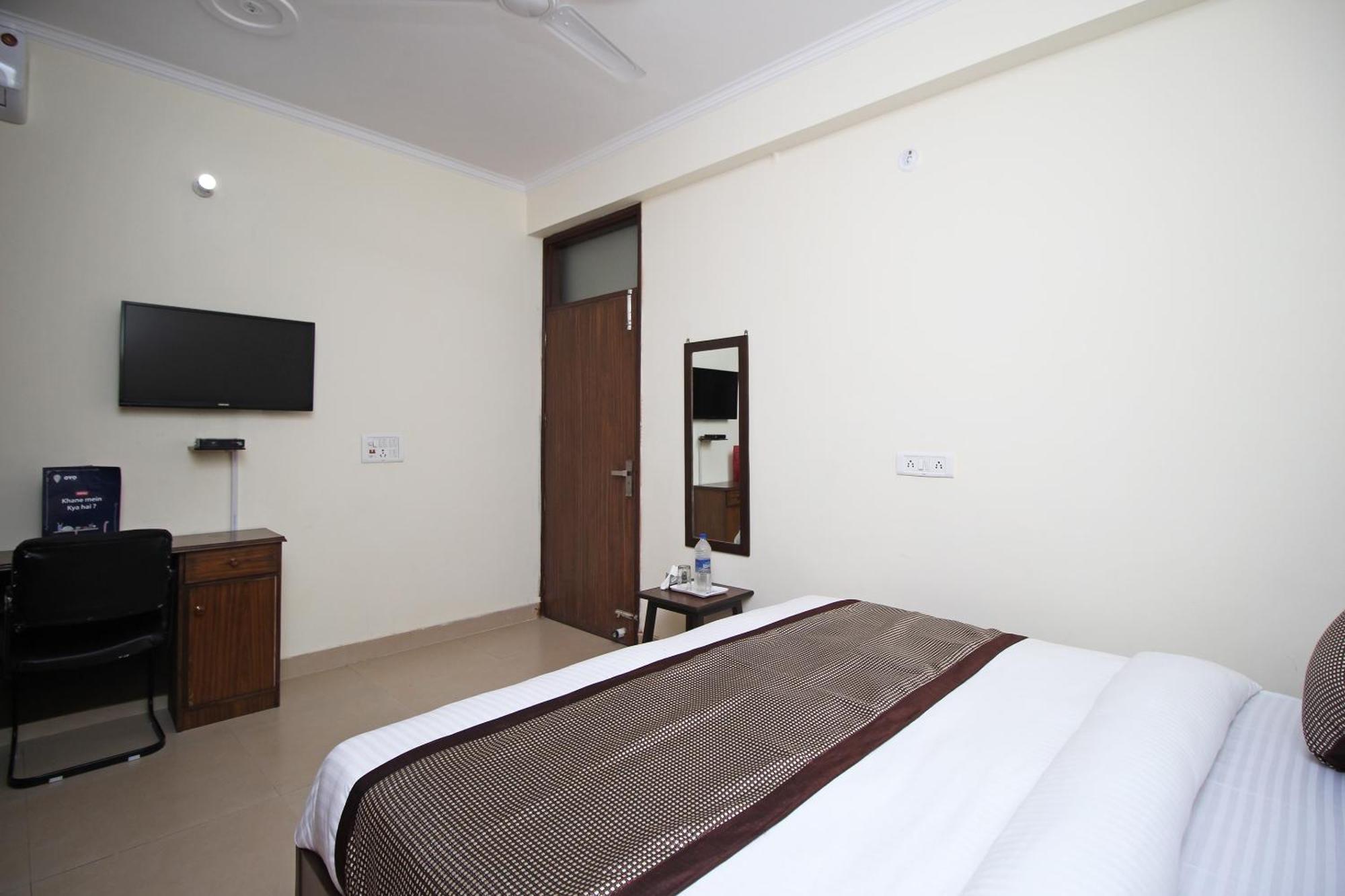 Hotel O Surya Palace New Delhi Eksteriør bilde