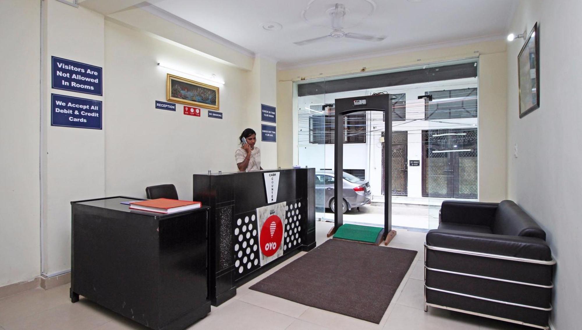 Hotel O Surya Palace New Delhi Eksteriør bilde