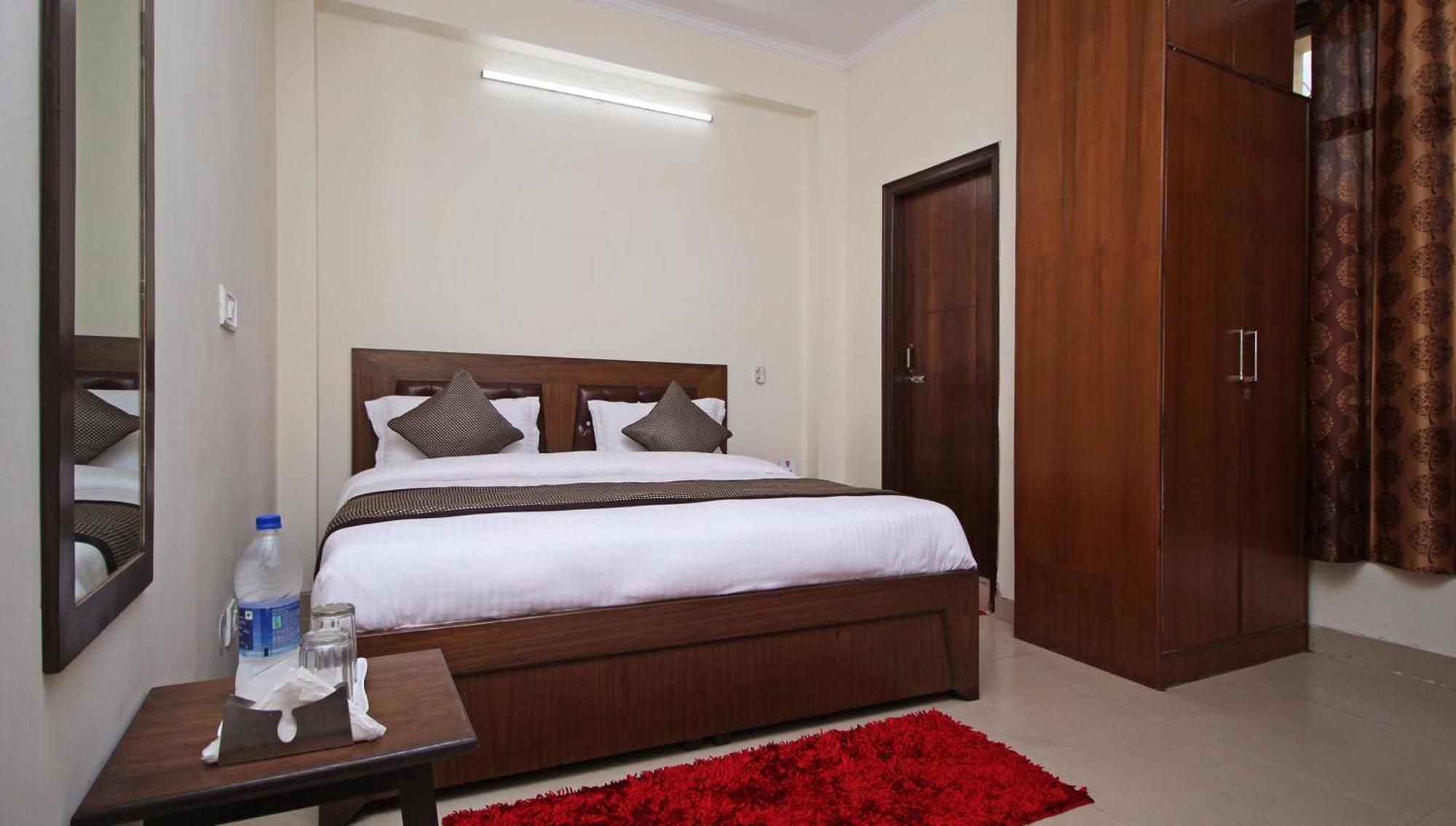 Hotel O Surya Palace New Delhi Eksteriør bilde
