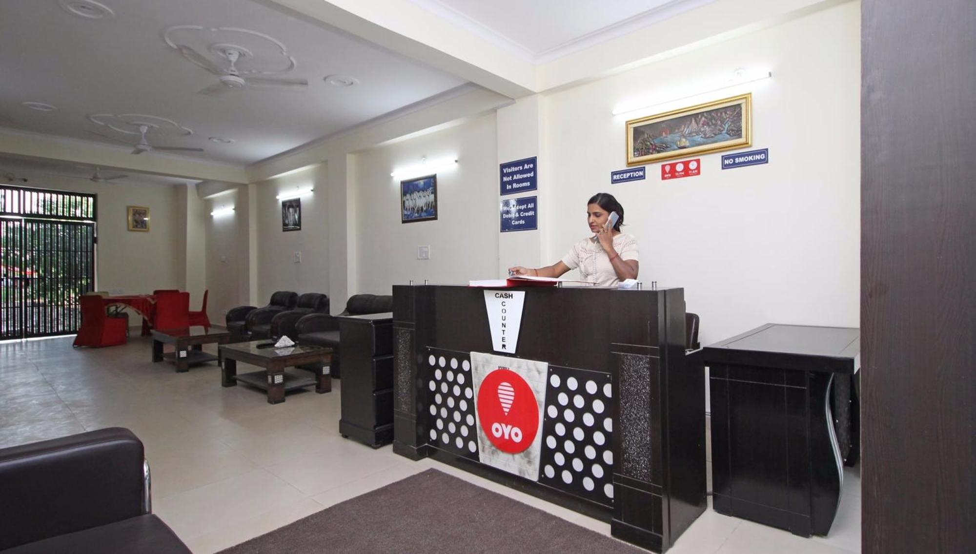 Hotel O Surya Palace New Delhi Eksteriør bilde
